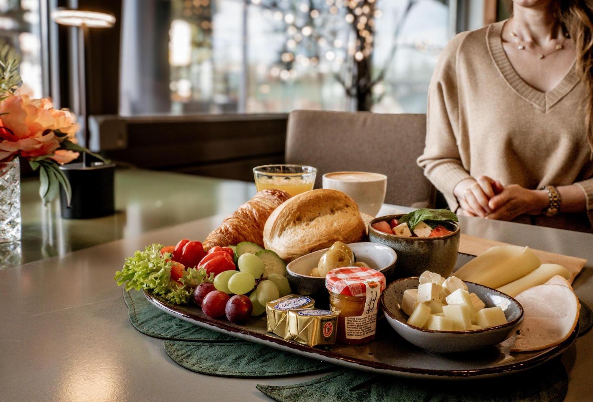 Hotel Mirage Duesseldorf-Нойс Екстер'єр фото